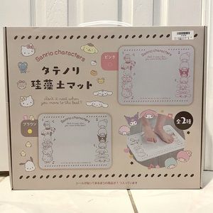 Sanrio Characters Bath Mat (Brown/white)